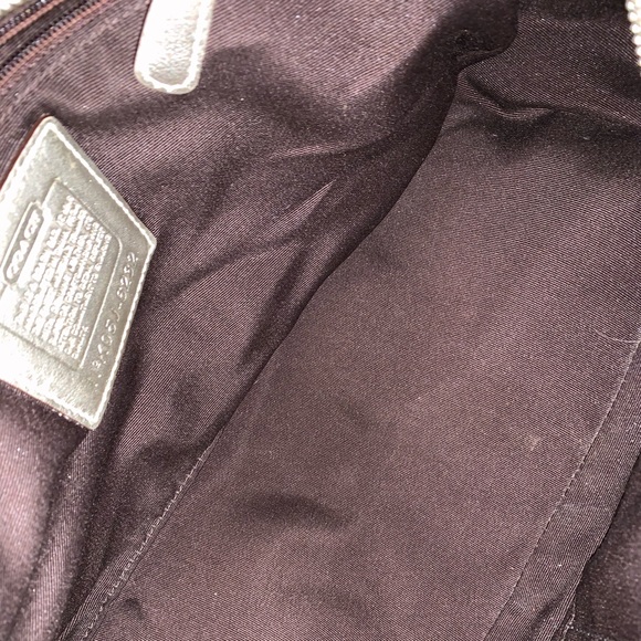 Coach Signature Soho Gallery Pocket Satchel - Picture 7 of 8